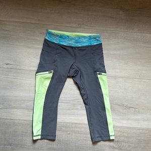 Ivivva leggings with pockets, child size 6, in excellent condition.